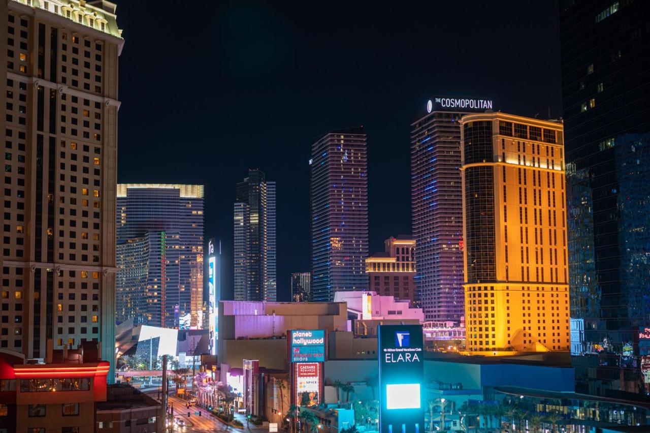 No Resort Fees-Mgm Stripview-Jacuzzi-Formula 1 Track View Лас-Вегас Екстер'єр фото